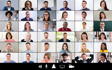 zoom live streaming free.